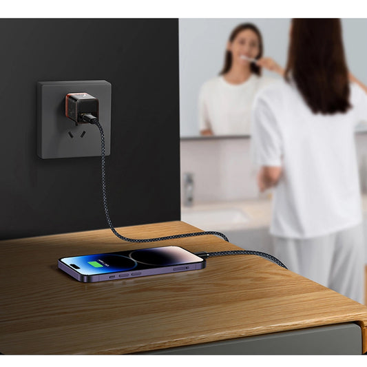 Mini Cargador 20w Baseus Carga Rápida Usb C Gan Color Negro CCGP170007